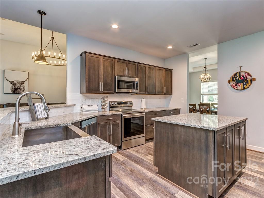 158 Propst Road Dallas, NC 28034 - Photo 4 of 31 Gallery Image 4