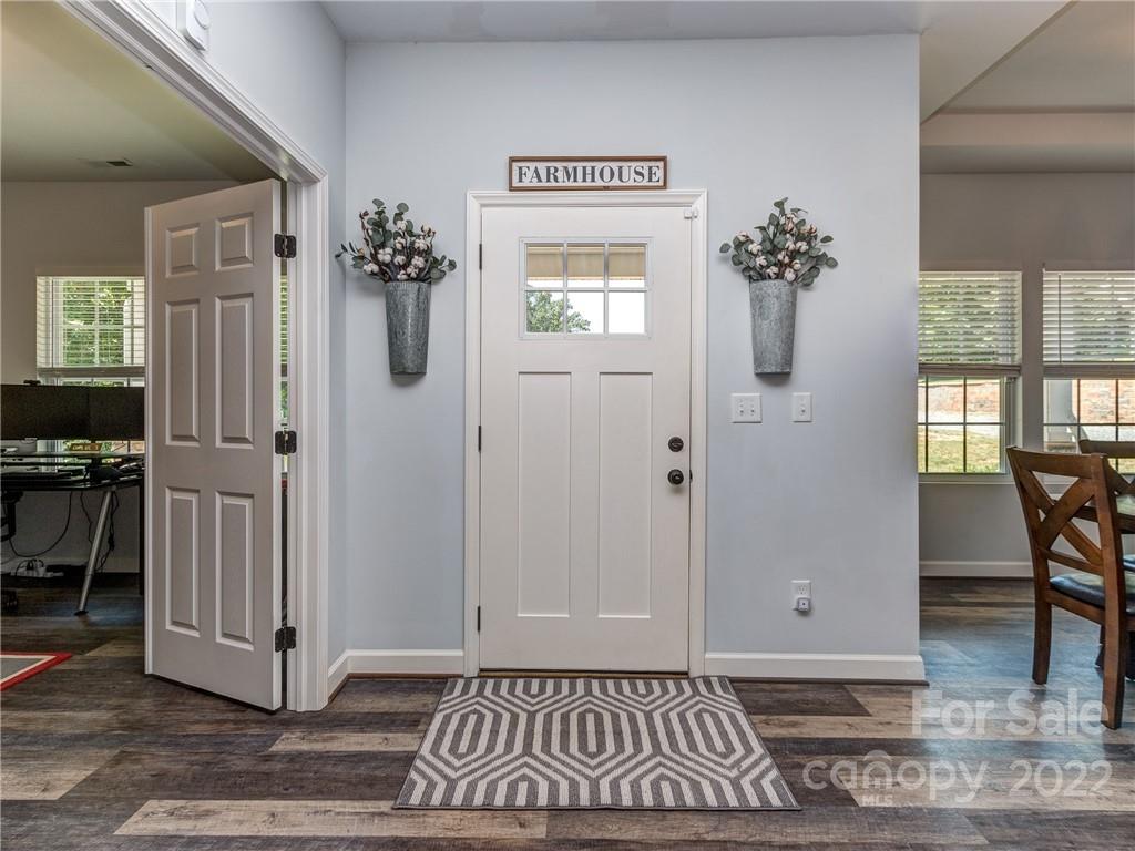 158 Propst Road Dallas, NC 28034 - Photo 6 of 31 Gallery Image 6