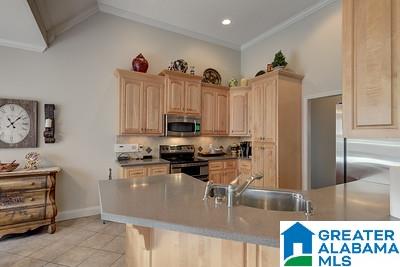 817 Brookline Road Gardendale, AL 35071 - Photo 7 of 37