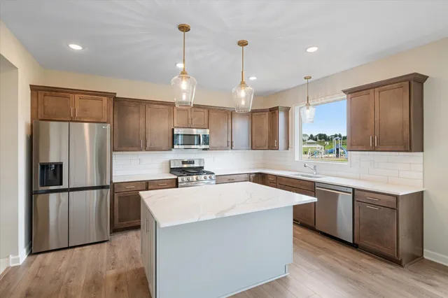 $670,000 | 1457 143rd Street East, Rosemount, MN 55068