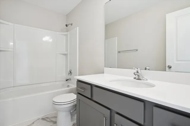 $670,000 | 1457 143rd Street East, Rosemount, MN 55068