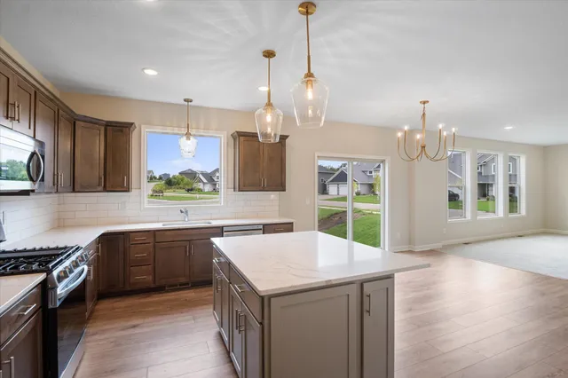 $670,000 | 1457 143rd Street East, Rosemount, MN 55068