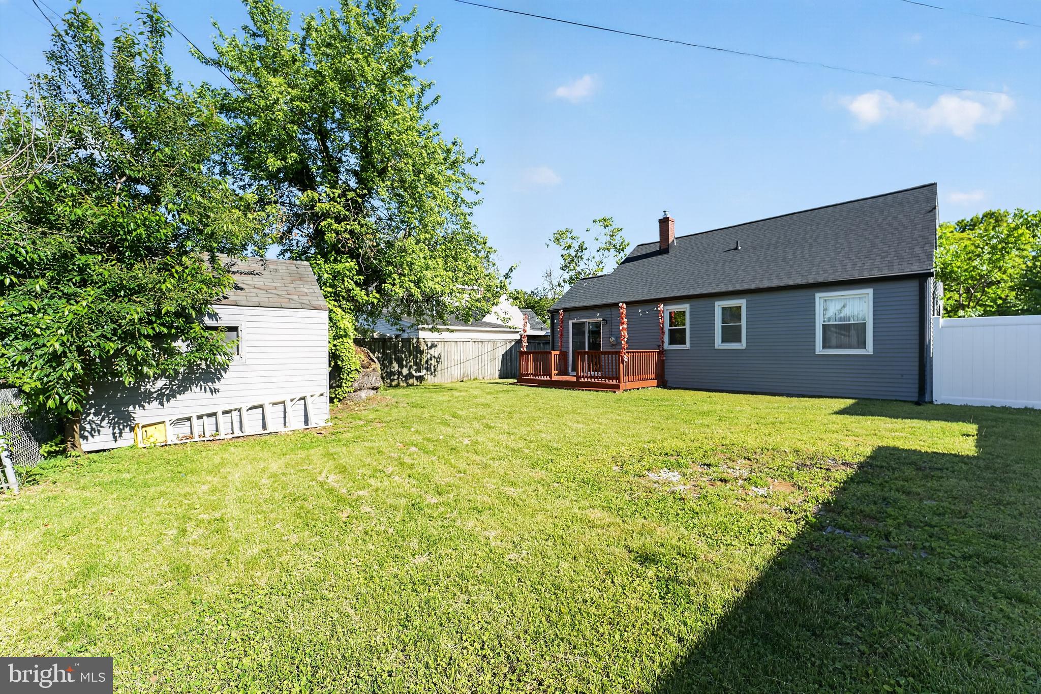 8103 Cornwall Road Dundalk, MD 21222 - Photo 6 of 18 Spacious backyard with serene greenery.
