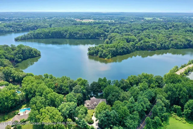 $25,000 | 67 Phalanx Road, Lincroft, NJ 07738