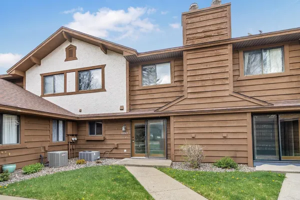 $195,000 | 12563 Alder Street Northwest, Coon Rapids, MN 55448