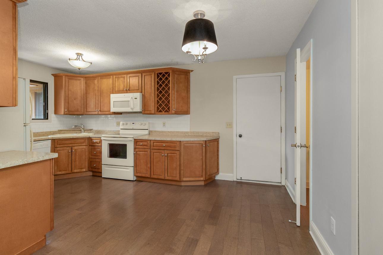 12563 Alder Street Northwest Coon Rapids, MN 55448 - Photo 6 of 24