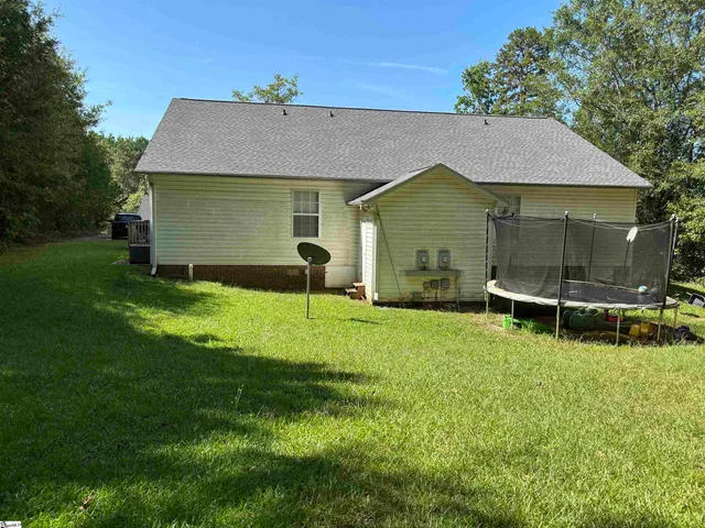 $319,000 | 174-176 McBeth Road, Cowpens, SC 29330