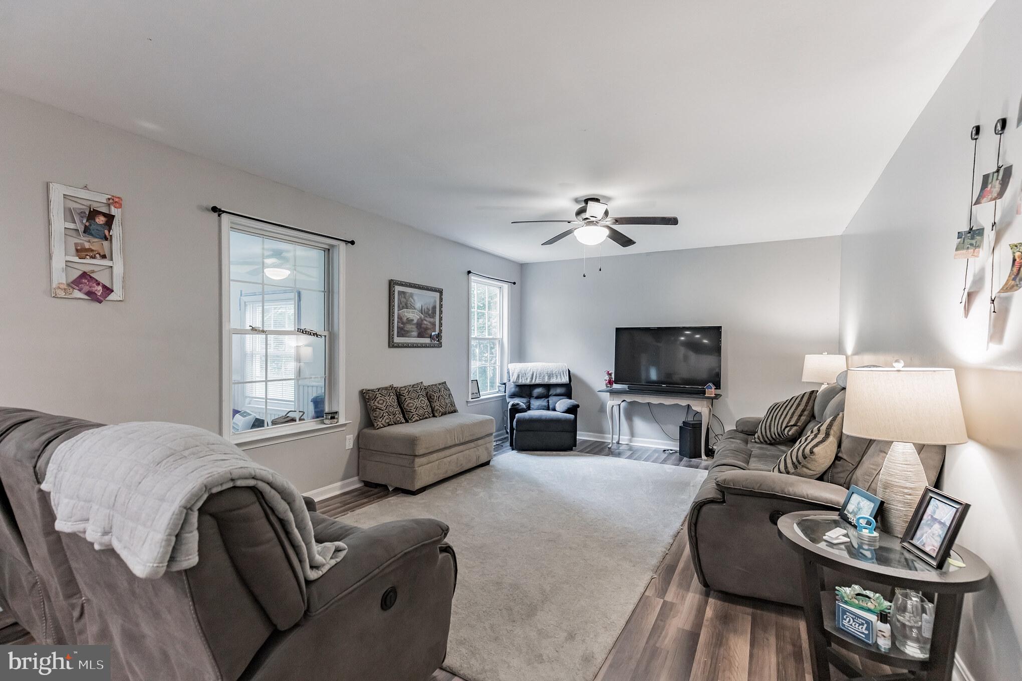 285 Hilltop Road Lusby, MD 20657 - Photo 14 of 28 Family Room