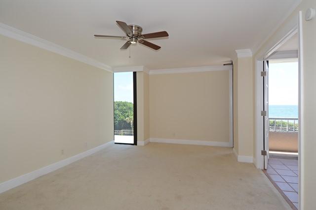5550 North Ocean Drive, Unit 4A Riviera Beach, FL 33404 - Photo 19 of 25 18_5550NOceanDr_Unit4A_2018_HiRes