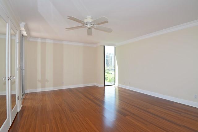 5550 North Ocean Drive, Unit 4A Riviera Beach, FL 33404 - Photo 5 of 25 04_5550NOceanDr_Unit4A_2004_HiRes