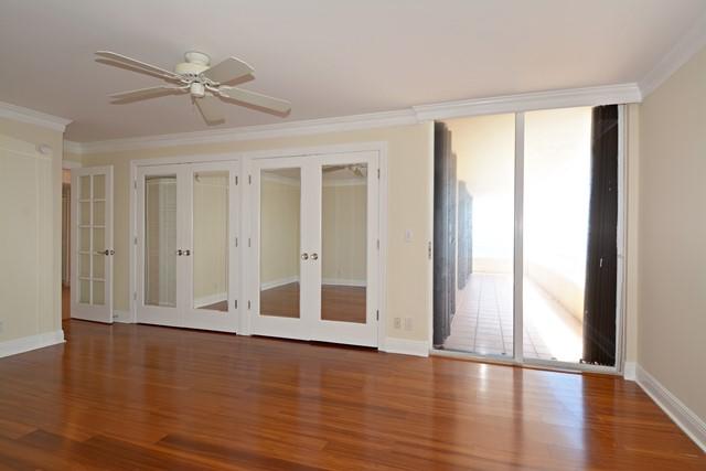 5550 North Ocean Drive, Unit 4A Riviera Beach, FL 33404 - Photo 7 of 25 06_5550NOceanDr_Unit4A_2006_HiRes
