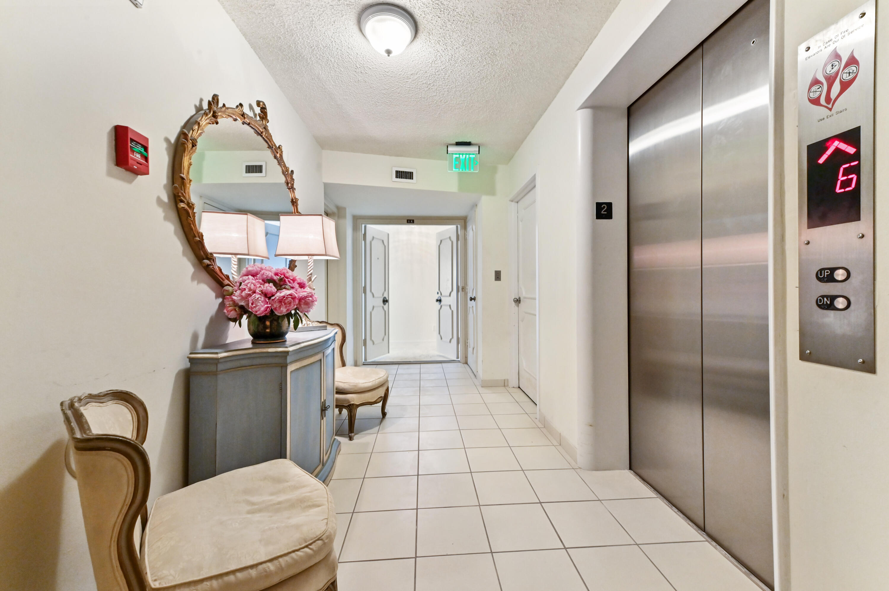 2800 South Ocean Boulevard, Unit 2K Boca Raton, FL 33432 - Photo 2 of 57 Semi-Private Elevator Lobby