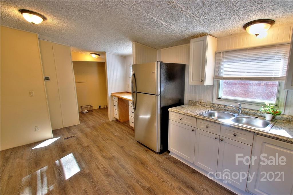 24 Wiggins Road Candler, NC 28715 - Photo 6 of 22 Gallery Image 6