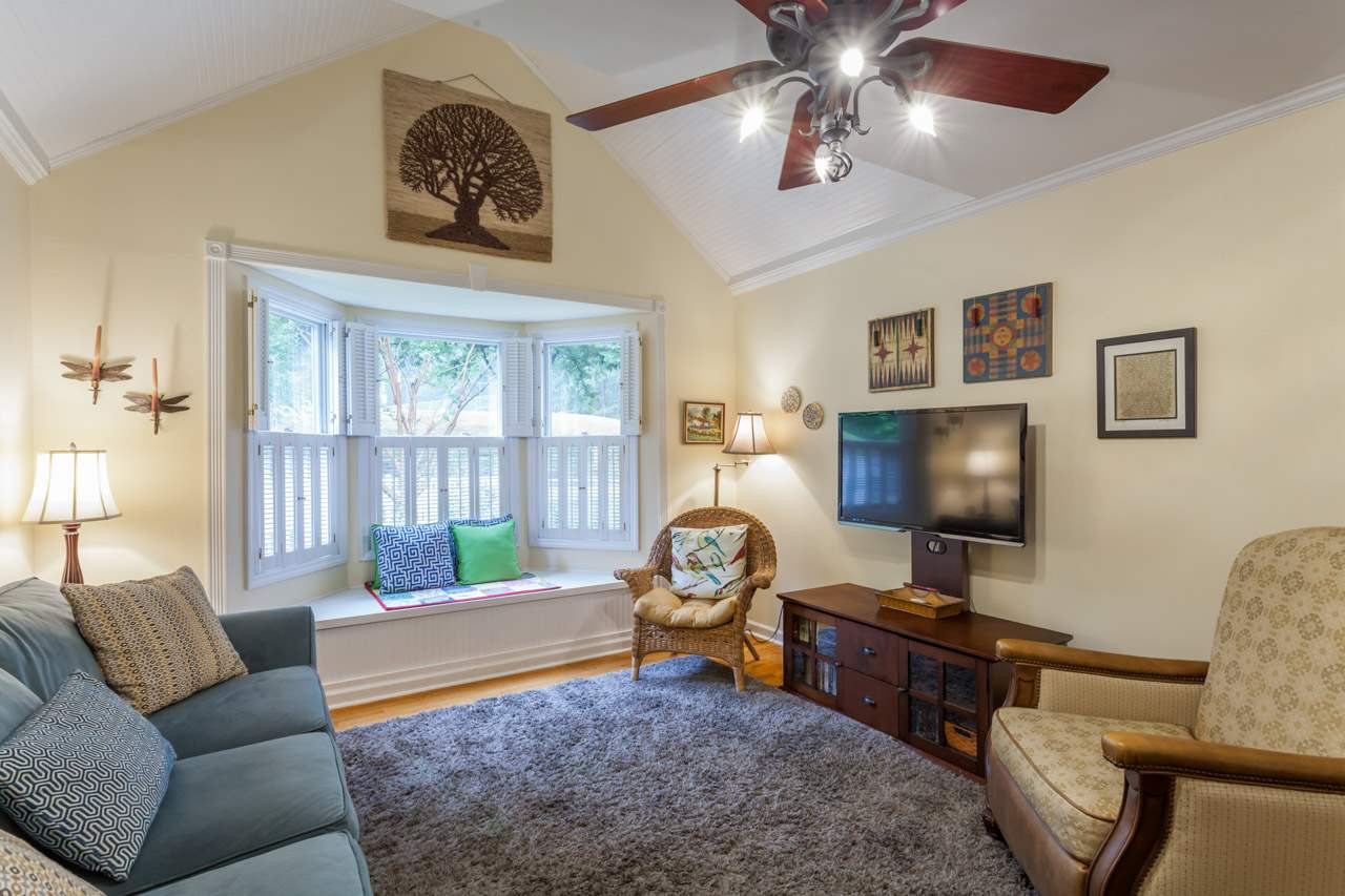 925 Brookside Drive Raleigh, NC 27604 - Photo 8 of 25 Photo 8