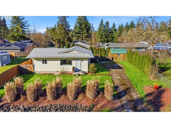 $385,000 | 915 East Zee Court, McMinnville, OR 97128