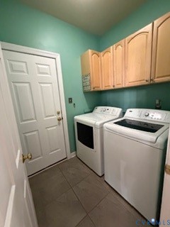 1406 Lundy Terrace Midlothian, VA 23114 - Photo 16 of 37 a utility room with dryer and washer