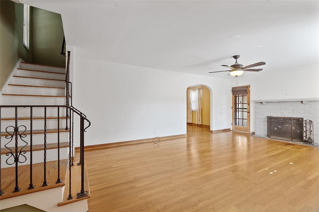 2359 Collins Road Pittsburgh, PA 15235 - Photo 2 of 25 Gallery Image 2