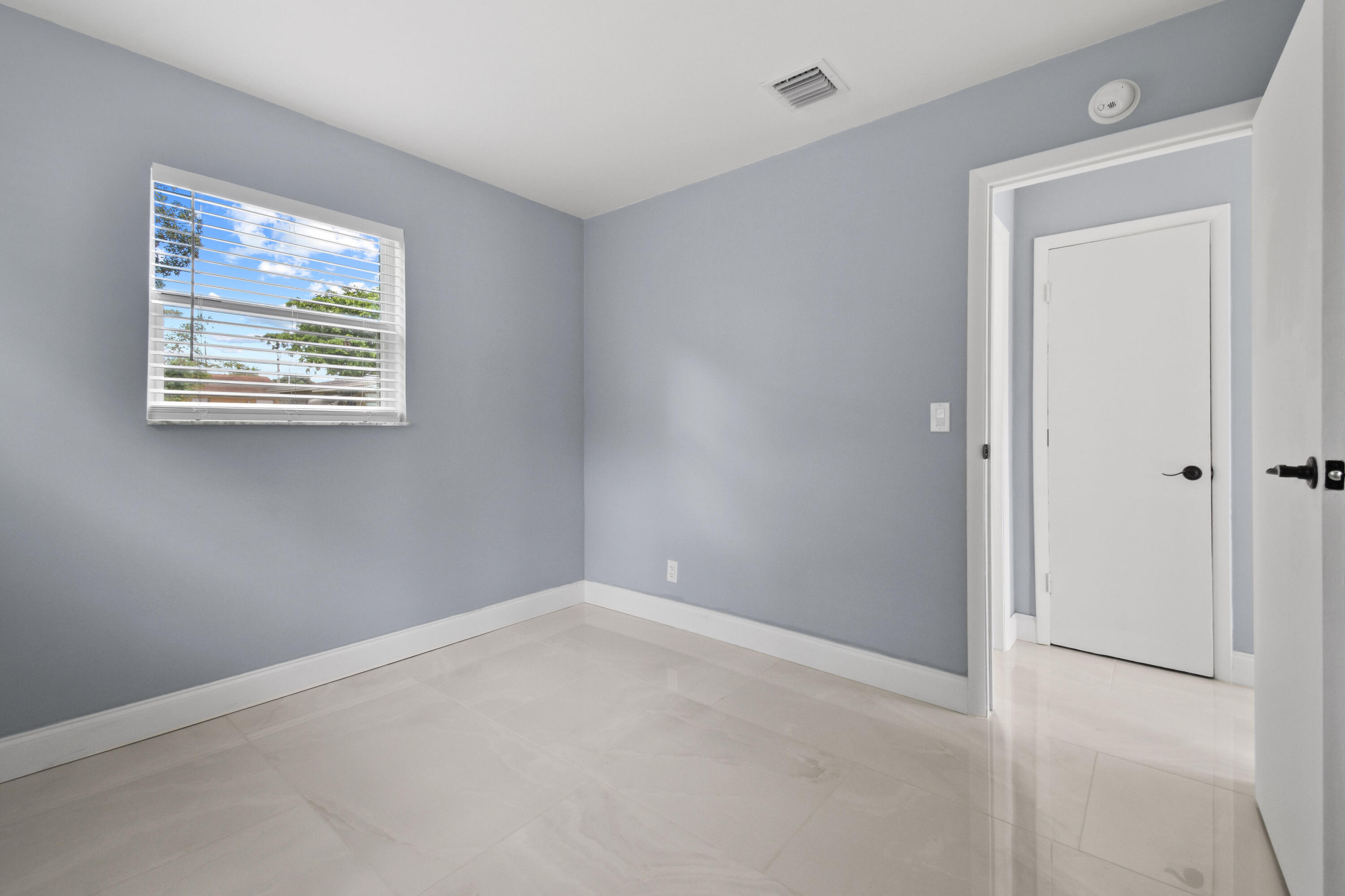 968 West 9th Street, Unit A1 Riviera Beach, FL 33404 - Photo 13 of 30 968W9thSt,UnitA1(23)