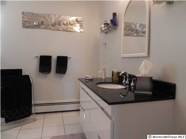 19 Tuppence Road Manalapan, NJ 07726 - Photo 13 of 18 Additional Photo