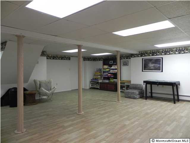 19 Tuppence Road Manalapan, NJ 07726 - Photo 17 of 18 Additional Photo