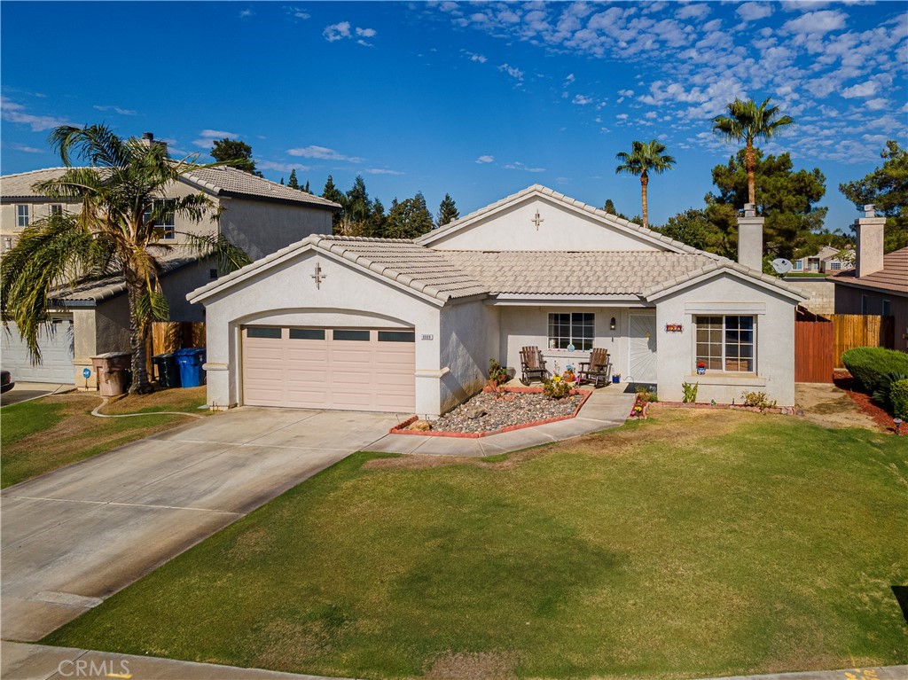 6009 Indian Peaks Avenue, Bakersfield, CA 93313 Compass