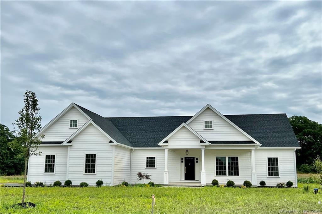 34 Markham Place, Unit 9 Madison, CT 06443 - Photo 1 of 1