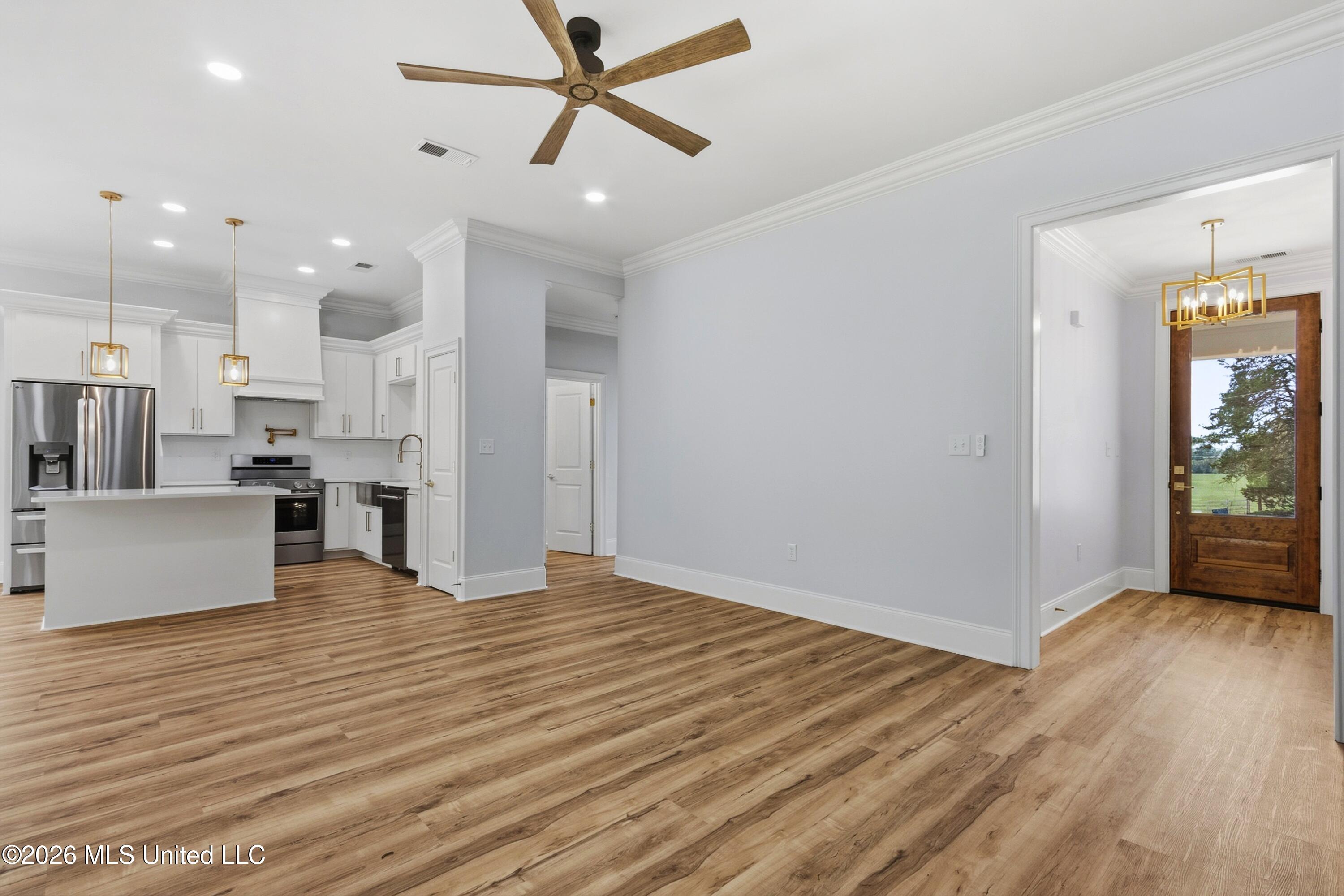1288 St Paul Road Byhalia, MS 38611 - Photo 4 of 32 1288 St Paul Rd - 006