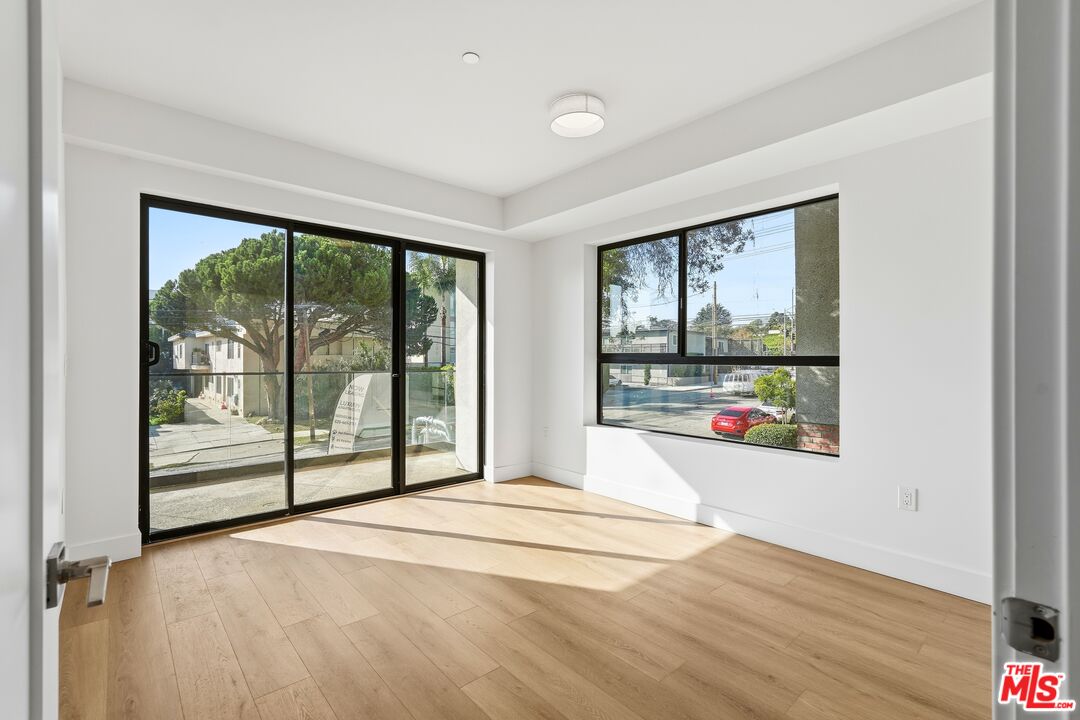 1822 Overland Avenue, Unit 101 Los Angeles, CA 90025 - Photo 12 of 14