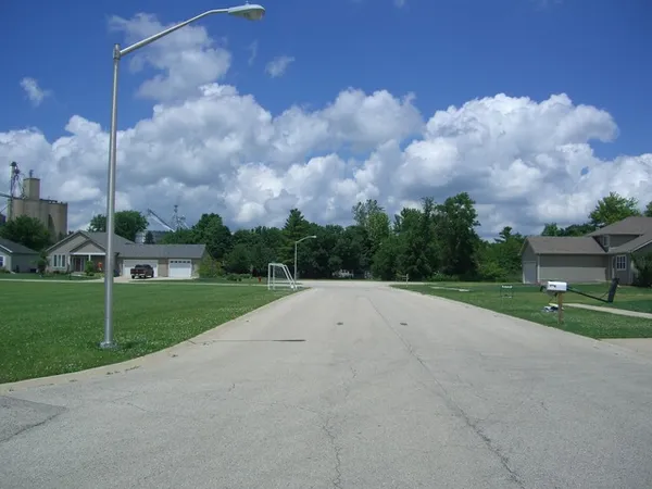 a view of outdoor space yard and green space
