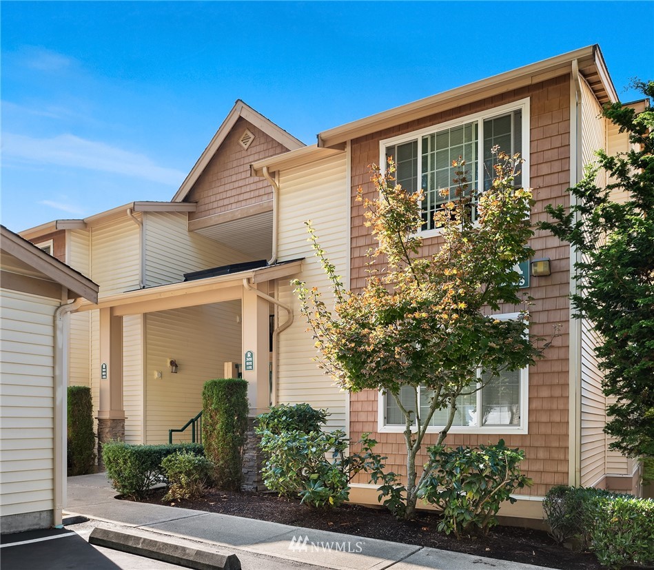 4763 Morris Avenue South, Unit R201 Renton, WA 98055 - Photo 1 of 19 Gallery Image 1