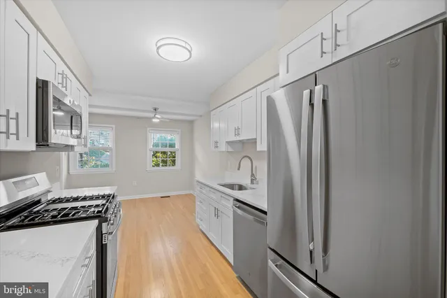 $3,100 | 3221 Adams Court, Fairfax, VA 22030