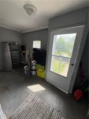 $1,575 | 7232 College Avenue, Kansas City, MO 64132