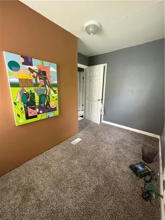 $1,575 | 7232 College Avenue, Kansas City, MO 64132
