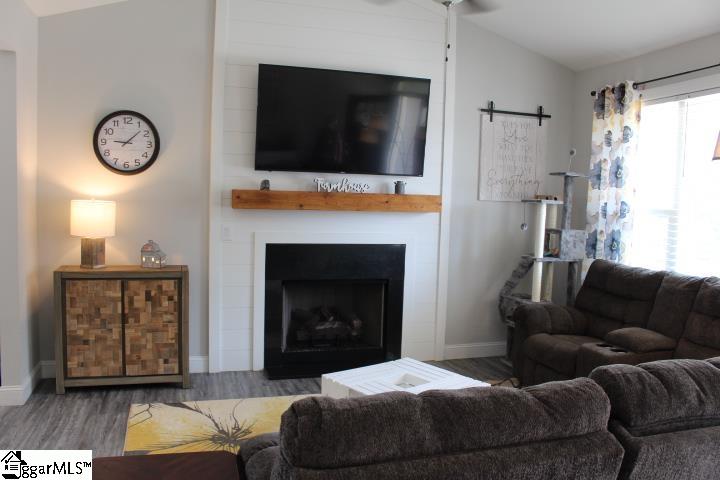 290 State Rd S-42-767 Lyman, SC 29365 - Photo 4 of 23