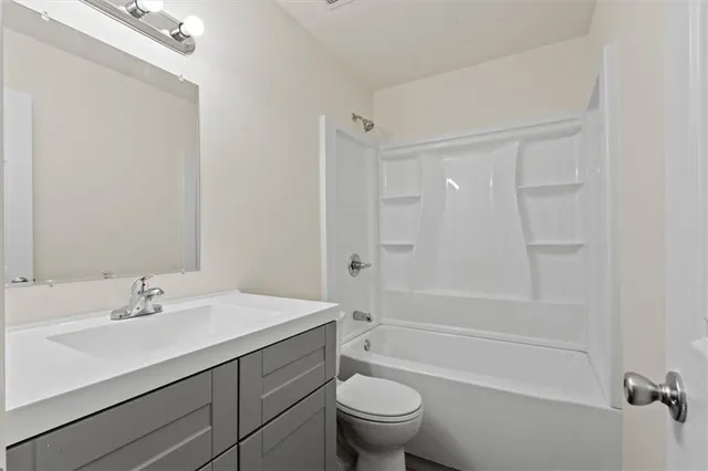 $350,000 | 801 South Grant Street, Olathe, KS 66061