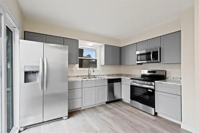 $350,000 | 801 South Grant Street, Olathe, KS 66061