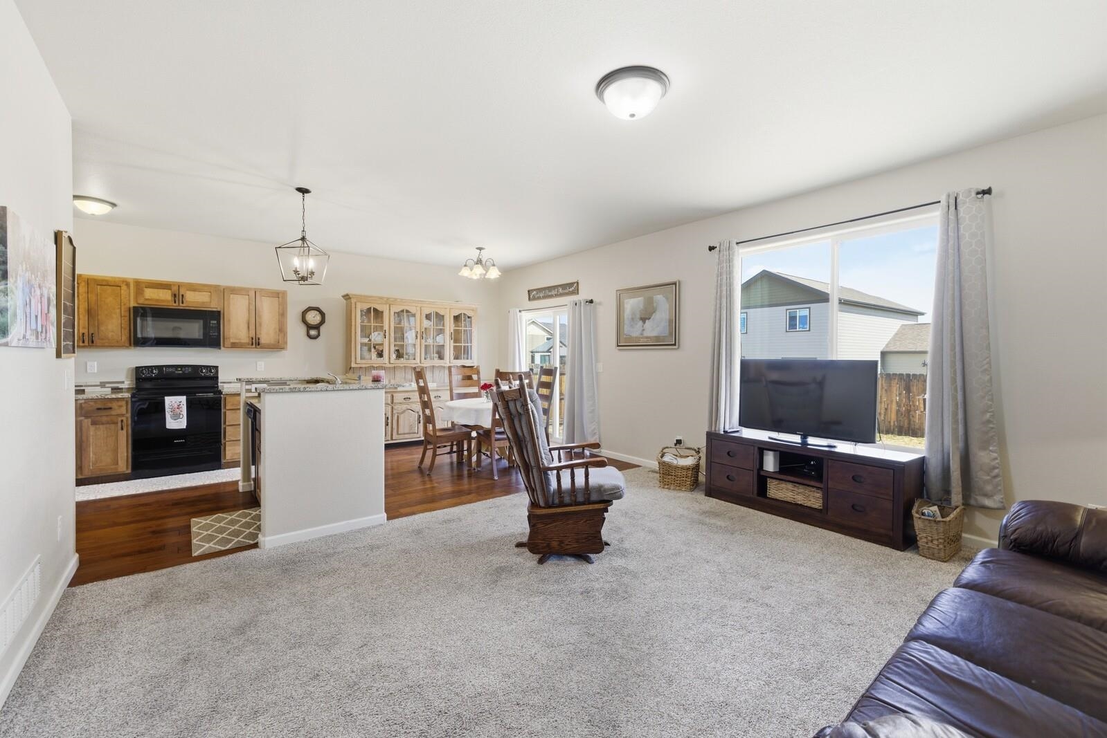 3085 Quivera River Road Casper, WY 82604 - Photo 6 of 27