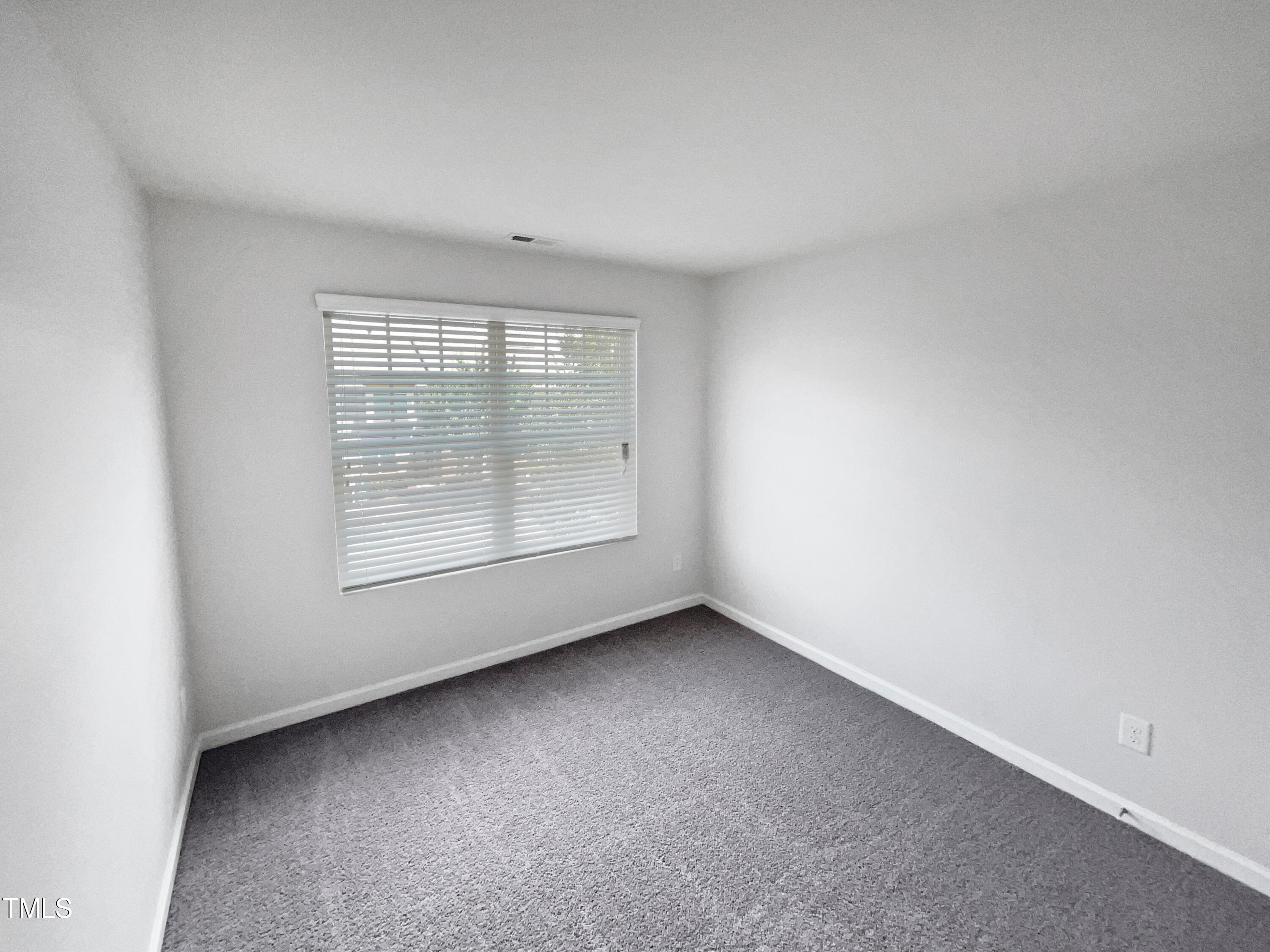 54 Pocono Drive Durham, NC 27705 - Photo 19 of 20 listing_18