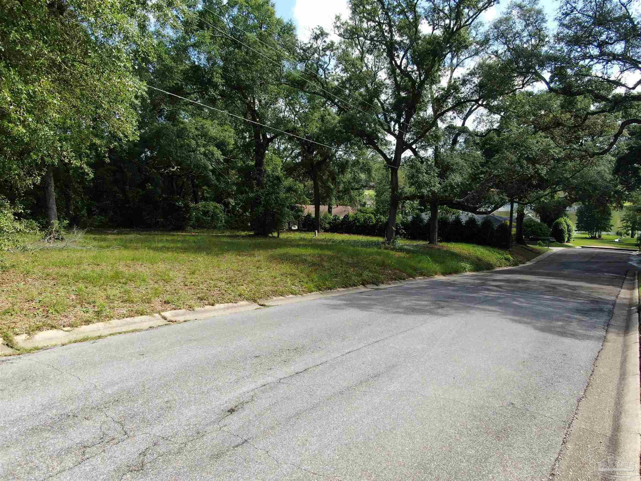 600 Gamarra Road Pensacola, FL 32503 - Photo 7 of 29