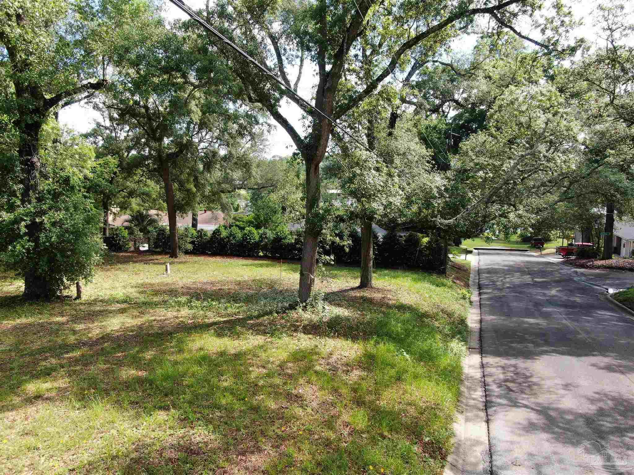 600 Gamarra Road Pensacola, FL 32503 - Photo 9 of 29