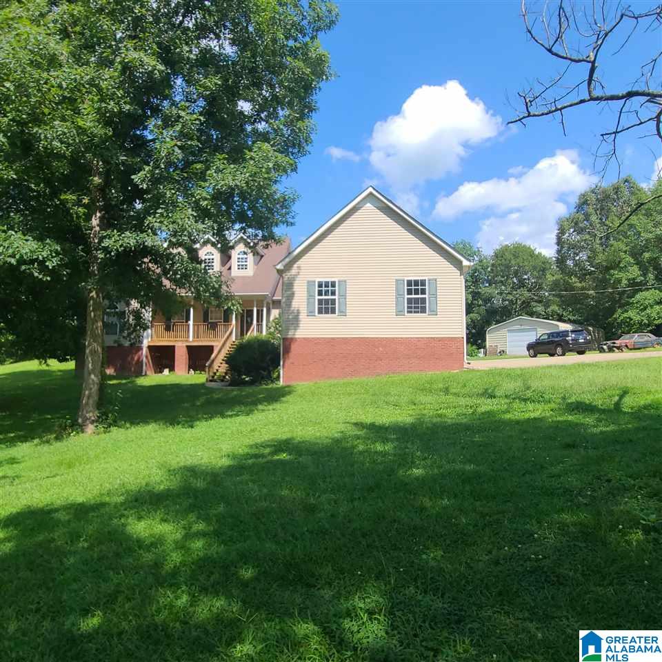 35 Crestwood Way Ragland, AL 35131 - Photo 2 of 47