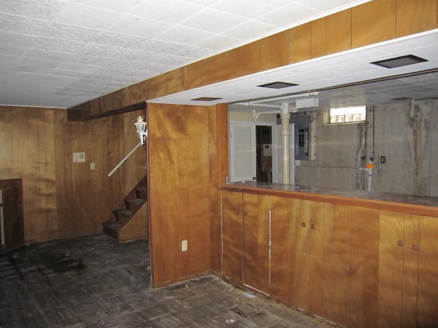1728 Inwood Road South Bend, IN 46614 - Photo 7 of 12 Gallery Image 7