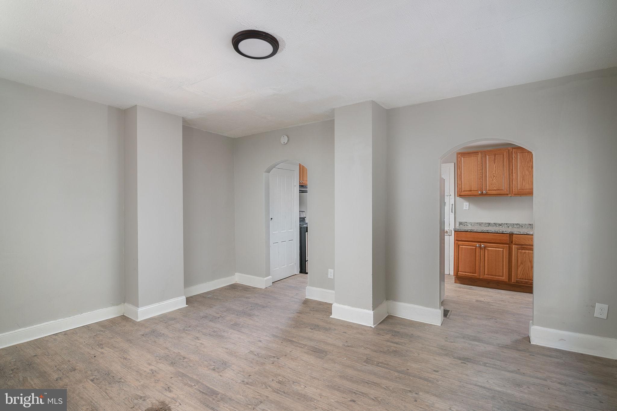 20 Mercer Street Hamilton, NJ 08690 - Photo 3 of 13