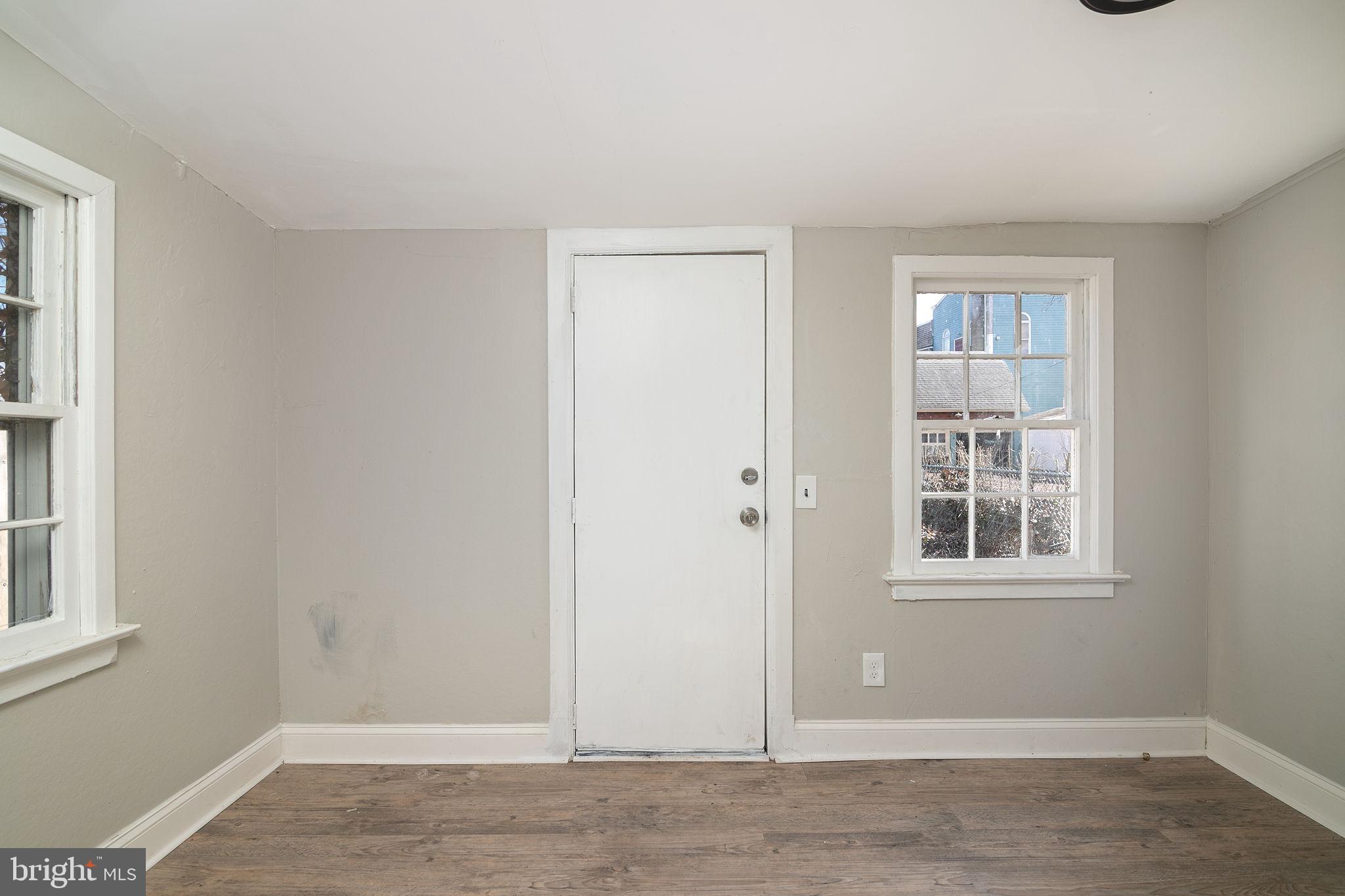 20 Mercer Street Hamilton, NJ 08690 - Photo 7 of 13