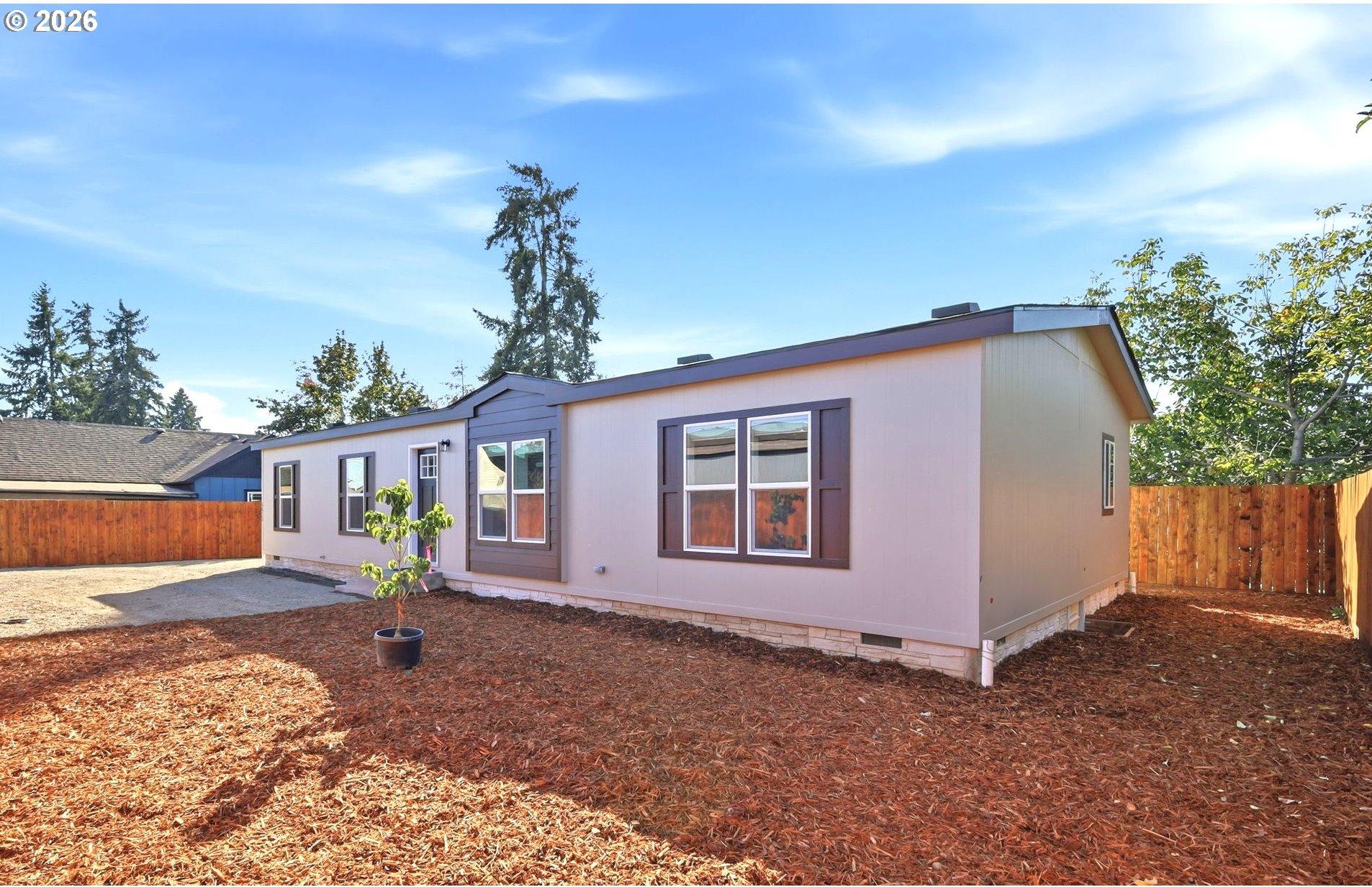 4920 E Street Springfield, OR 97478 - Photo 1 of 34 Gallery Image 1