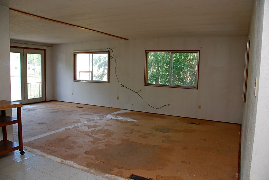 10312 North Brooks Road Spokane, WA 99224 - Photo 8 of 20