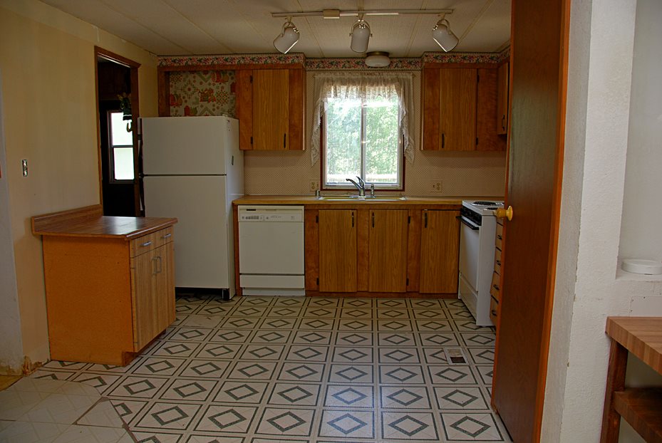 10312 North Brooks Road Spokane, WA 99224 - Photo 9 of 20