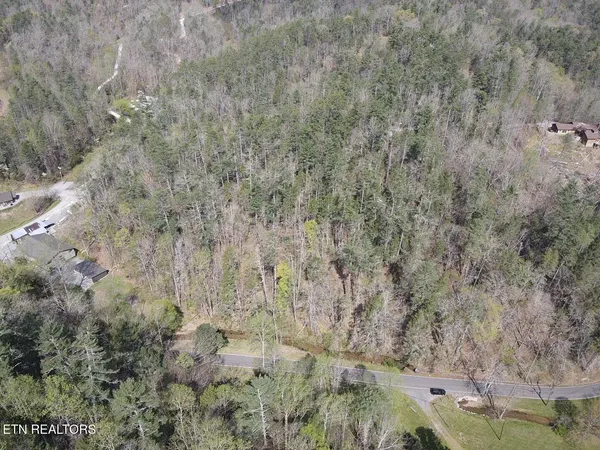 $250,000 | 1011 Carrs Creek Road, Townsend, TN 37882