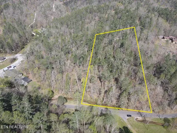 $250,000 | 1011 Carrs Creek Road, Townsend, TN 37882
