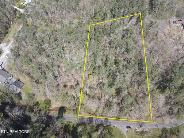 $250,000 | 1011 Carrs Creek Road, Townsend, TN 37882
